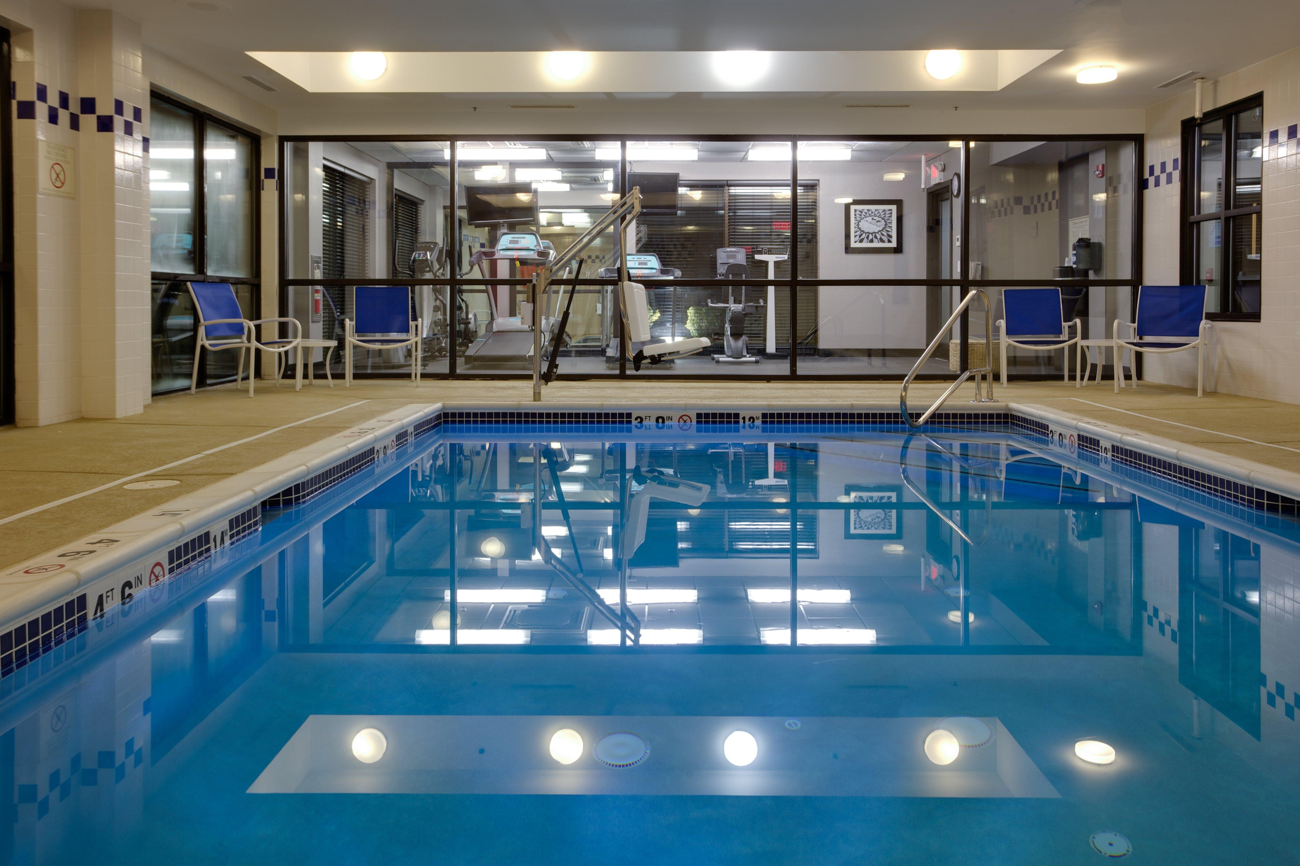 Holiday Inn Express Hotel & Suites Meadowlands Area By Ihg Карлштадт Екстер'єр фото