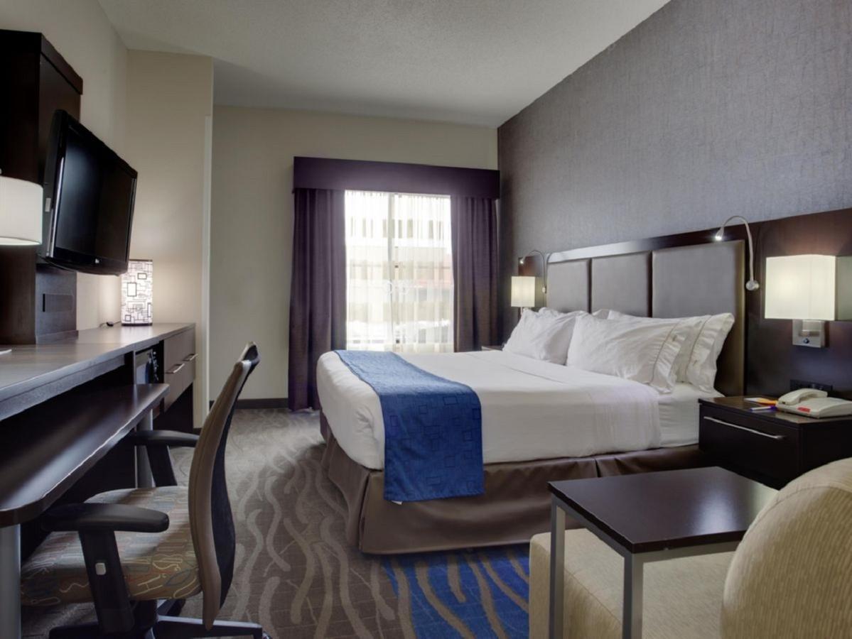Holiday Inn Express Hotel & Suites Meadowlands Area By Ihg Карлштадт Екстер'єр фото